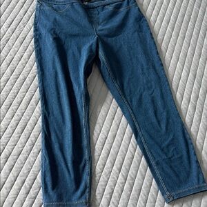 HUE Classic Blue Jeans